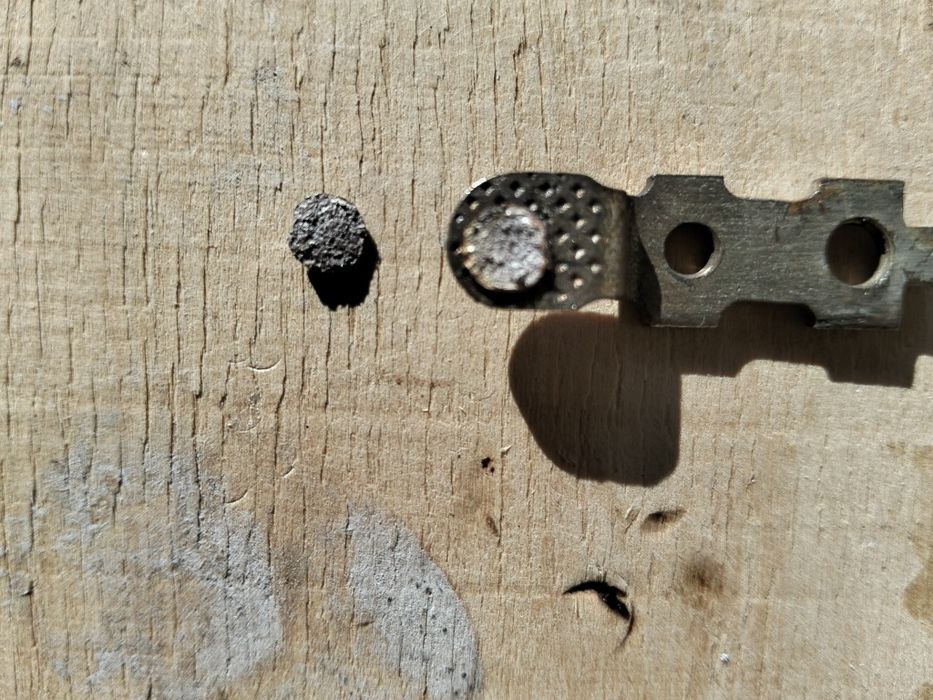 Электротехнический лом металла. Серебро.