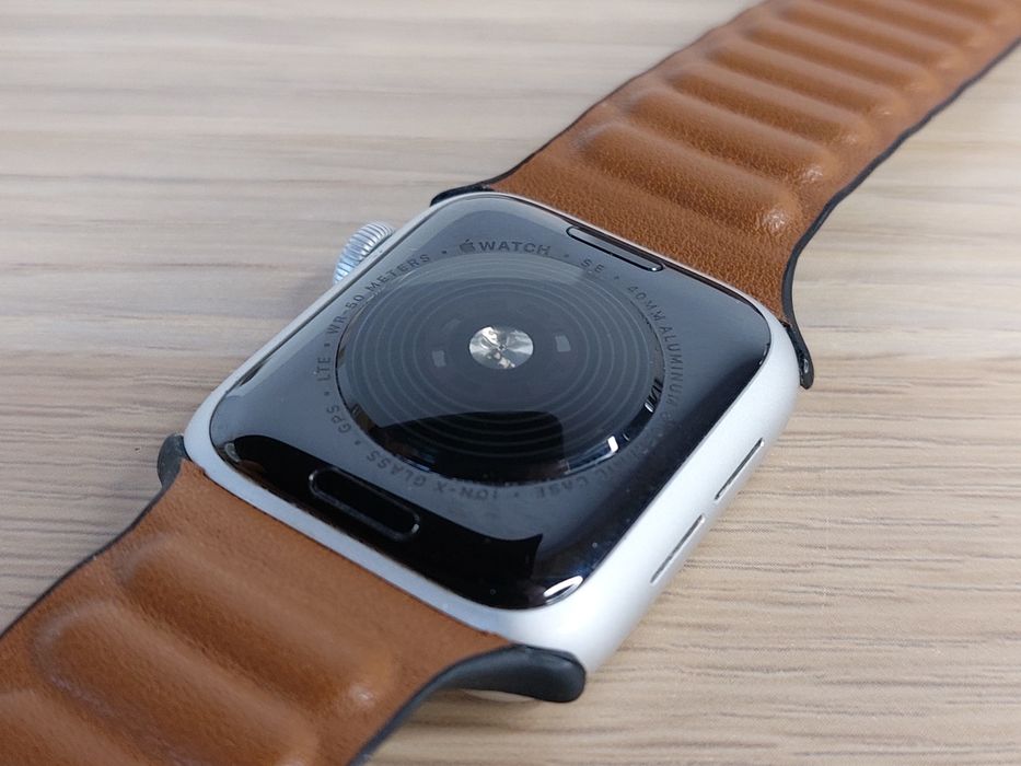 Apple Watch SE 40mm LTE Cellular