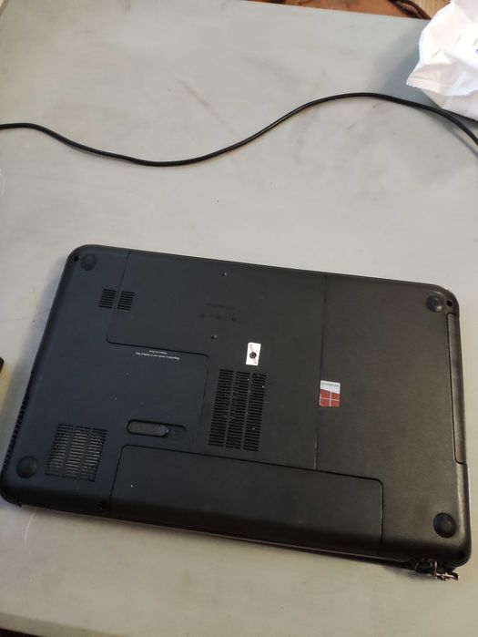 Ноутбук HP Pavilion G6 2362so выломаны петли