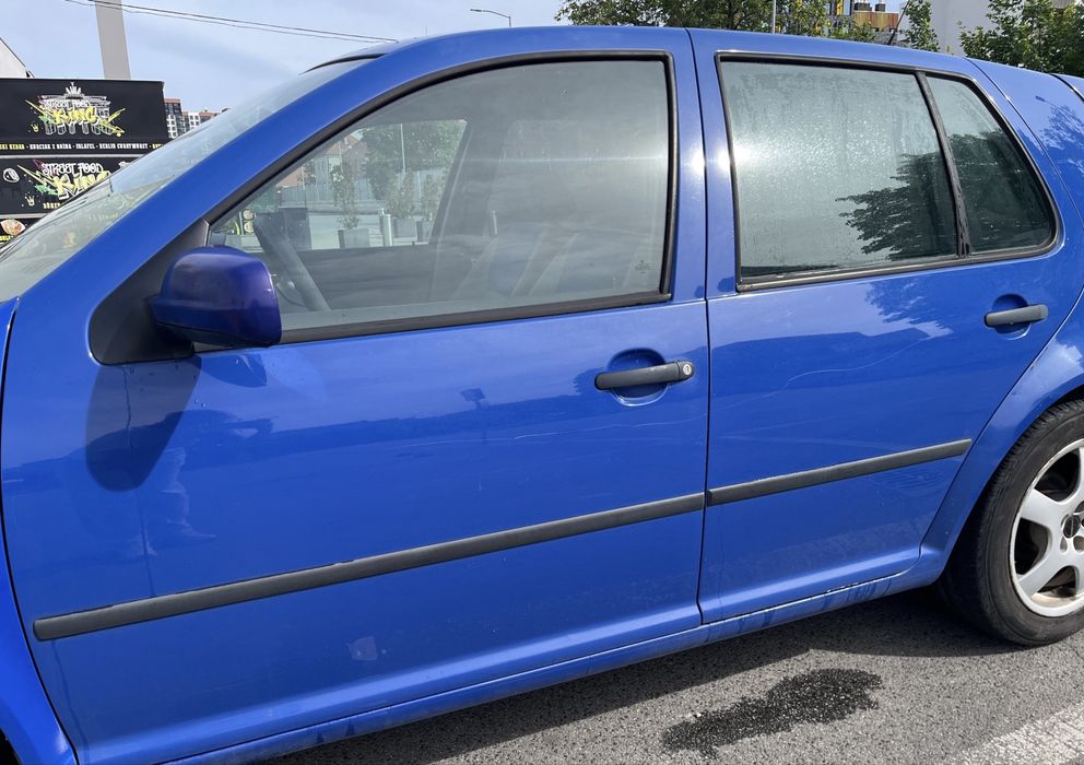 Продам Volkswagen Golf 1.9 TDI