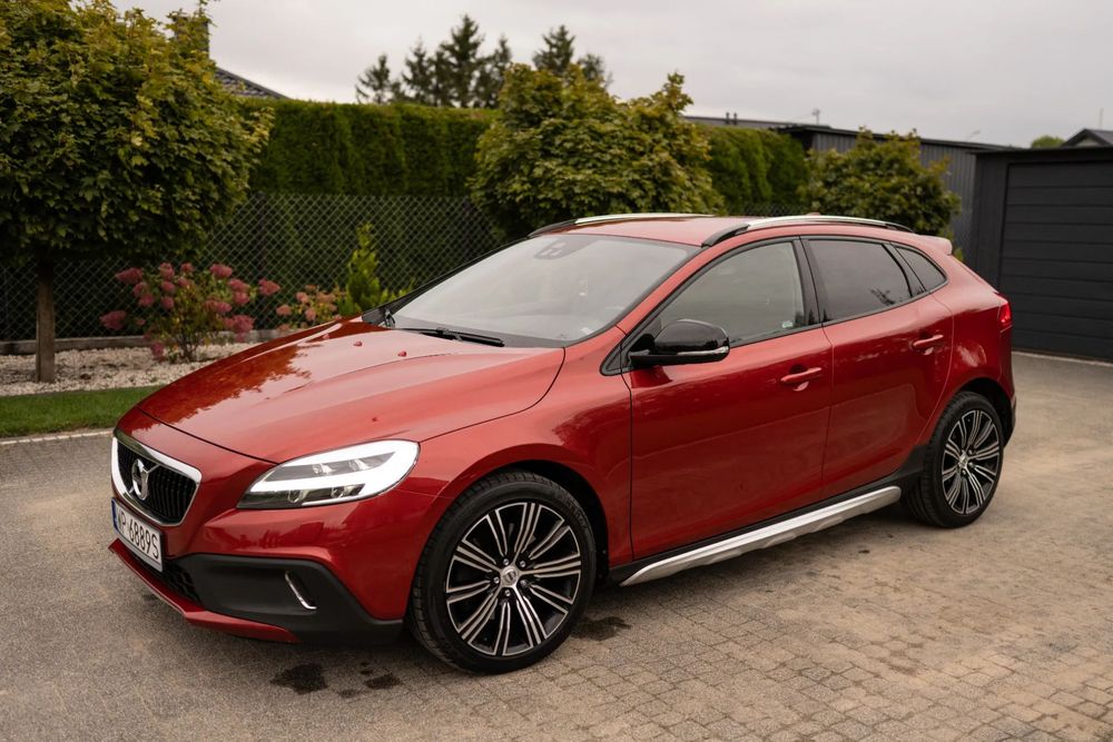 Volvo V40