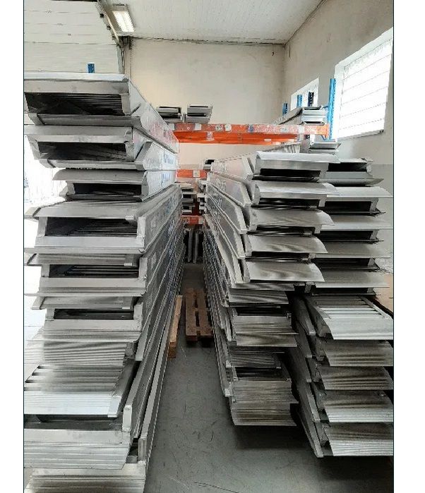 Najazdy aluminiowe WŁOSKIE znak CE OD 1-44t. Dostawa  CAŁA POLSKA