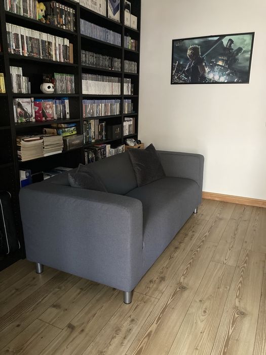 Sofá Ikea Klippan em cinzento. como Novo. Oferta almofadas