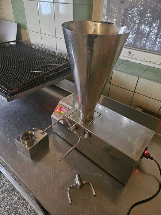 Miksery  wózki dzieże nadziewarka