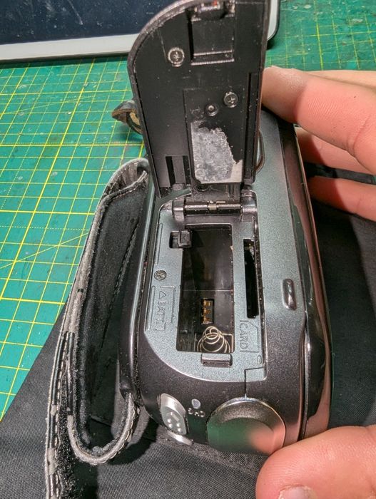 Цифровая видеокамера Samsung