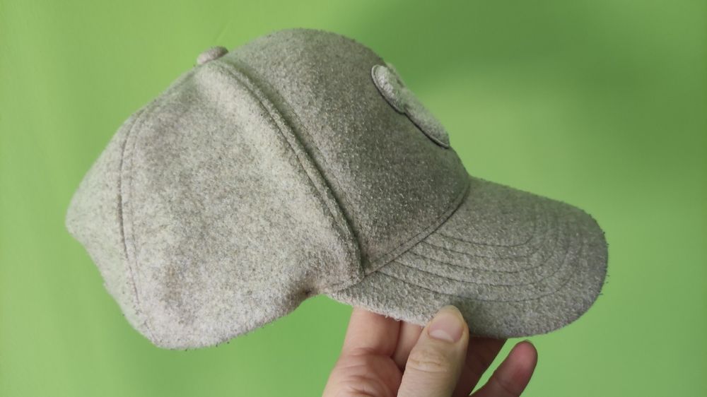 Czapka z daszkiem Myszka Mickey Mouse dżokejka zimowa