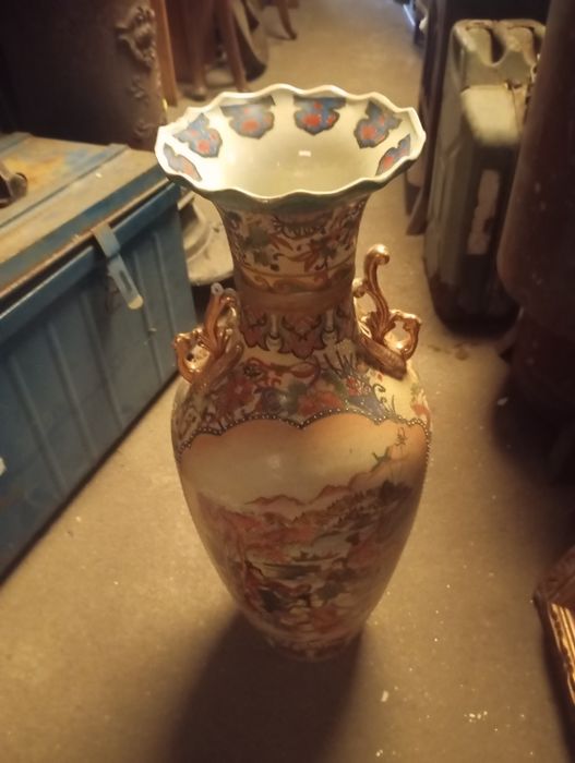 Vendo este jarao muito bonito bom estado