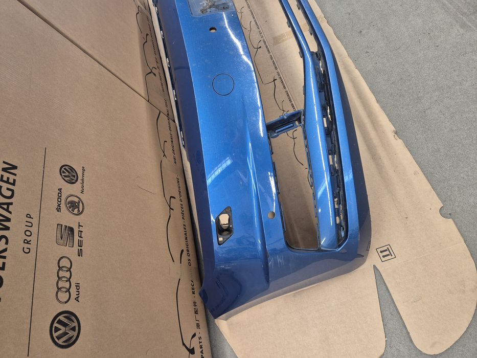 Бампер Vw Touran 5TA.  Бампер Тоуран