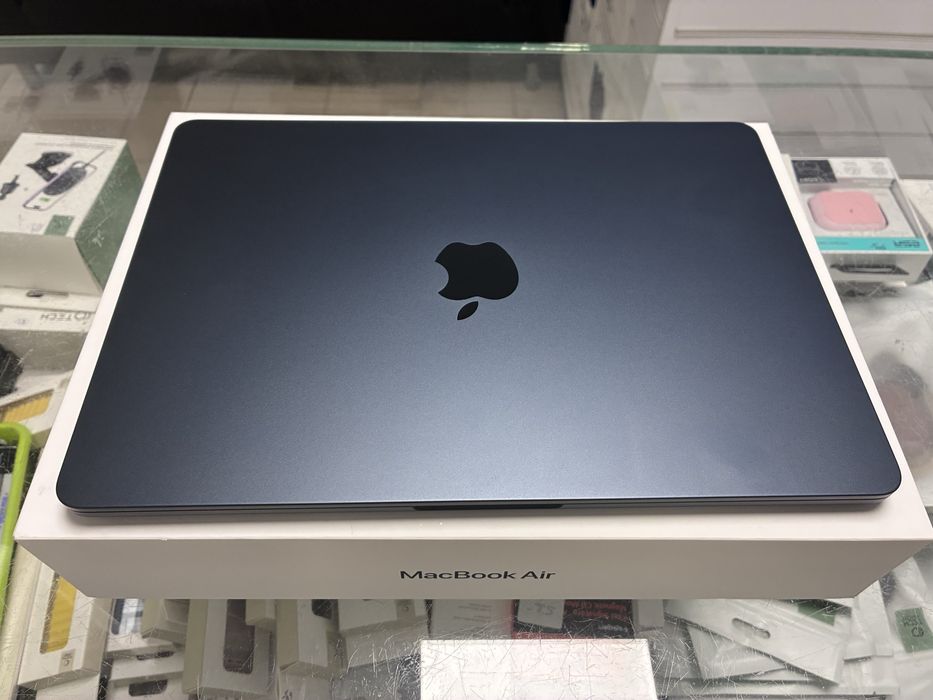 Jak Nowy Macbook Air 13 M4 250GB 16GB Midnight