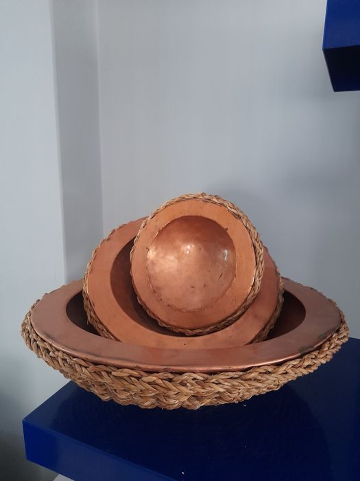 Cestos com interior metalico