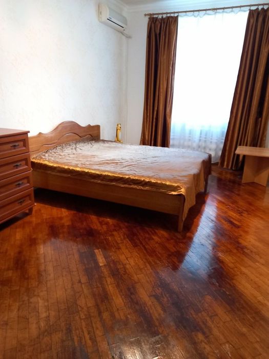 Продам 2 кімнатну квартиру р-н Нагорний, вул  Архітектора Петрова (Чернишевського) цегла  спецпроект - More