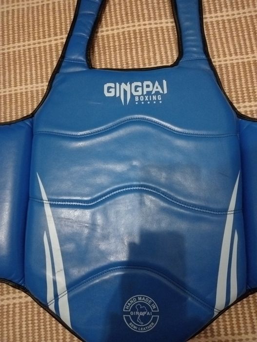 Colete kickboxing/muaythay novo