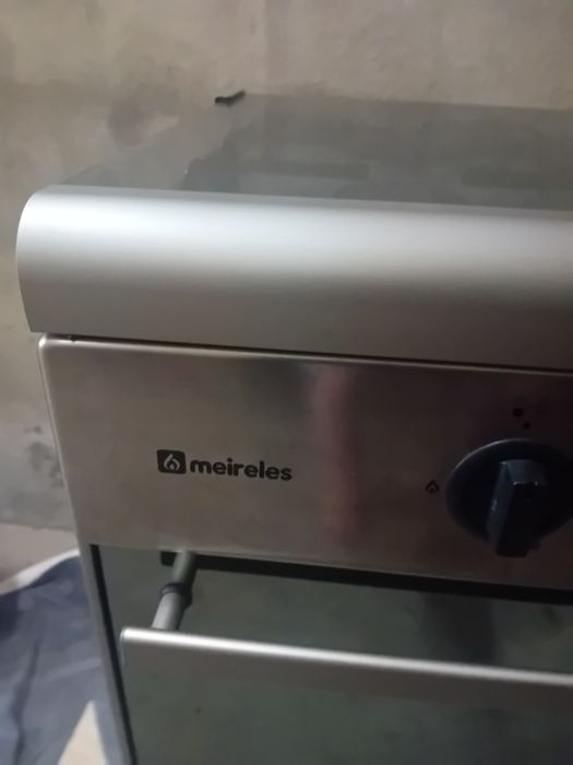 Fogão a gás com 5 bicos