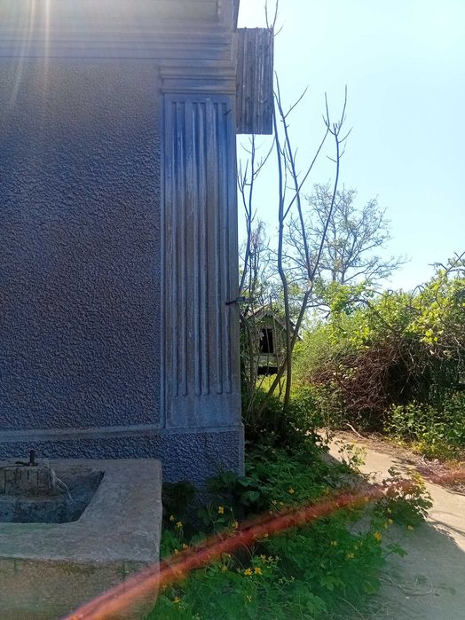 В продаже дом с широким фасадом до канала 5м