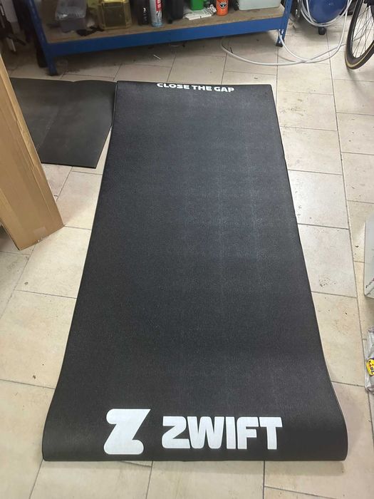 Tapete de treino Rolos Zwift
