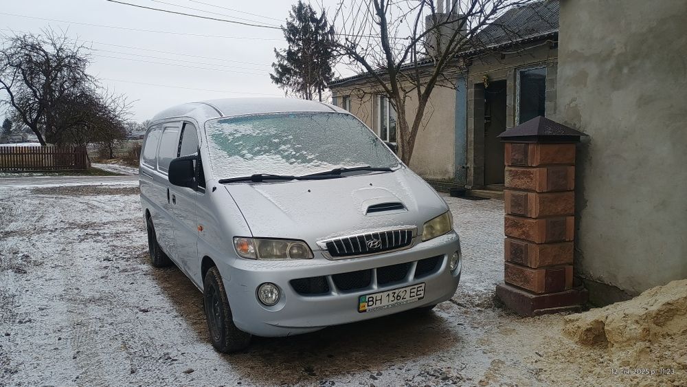 Hyundai h200 2006 року 2.5 дизель