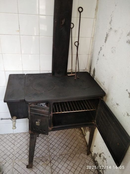 Fogão e Forno de Lenha