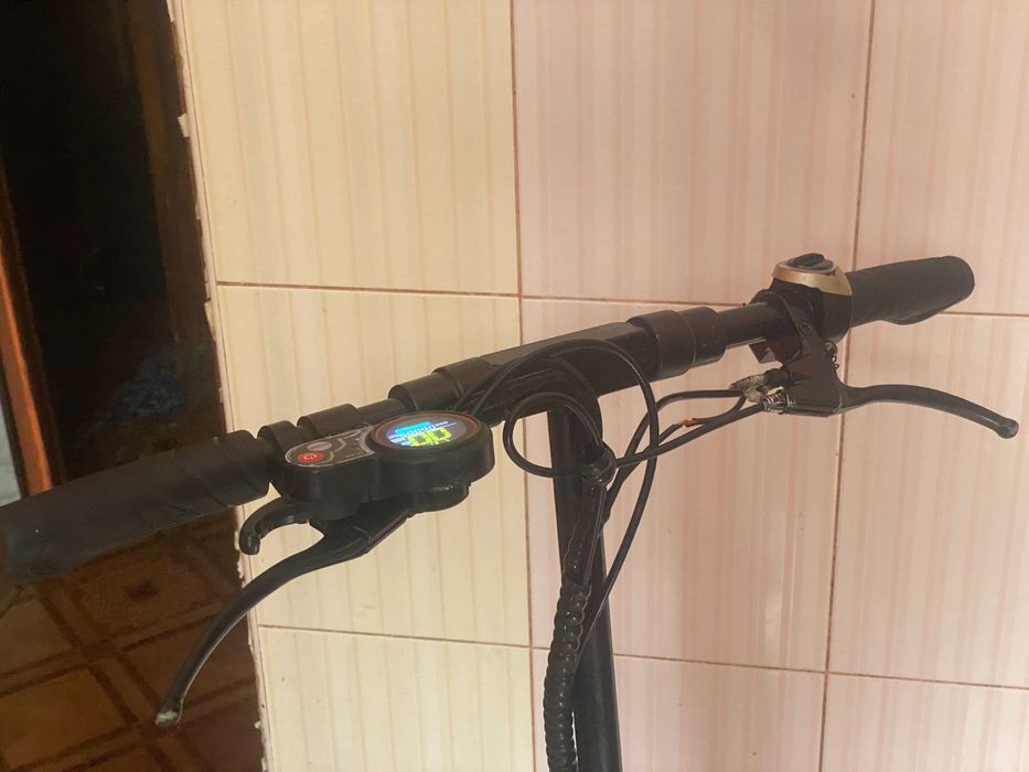 Электросамокат Kugoo