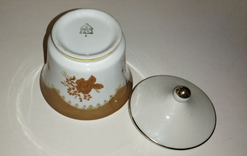 Ćmielów fason Margaret cukiernica bombonierka