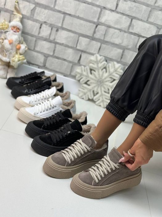 Зимові жіночі кеди