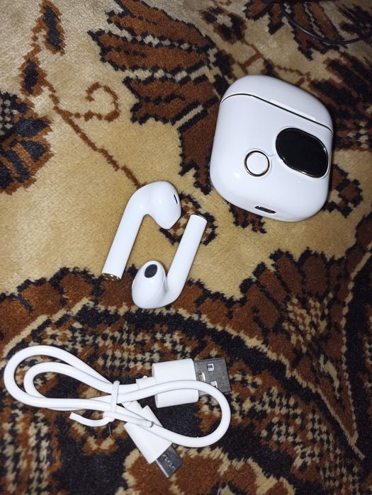 Безпровідні навушники