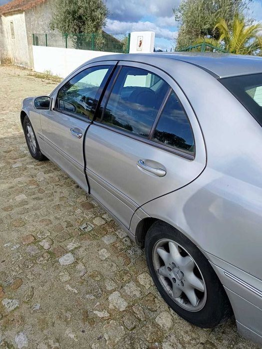 Mercedes-Benz C 220  - Elegance