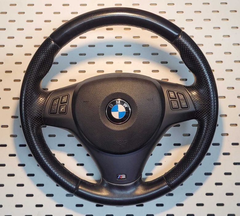 Kierownica m pakiet BMW 1 3 E81 E82 E83 E87 E88 E90 E91 E92 E93
