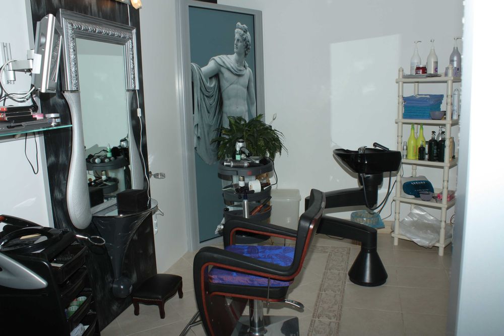 Продам зеркало для парикмахера