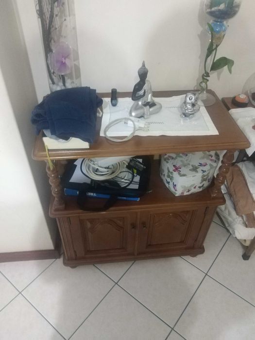 Móvel clássico rústico