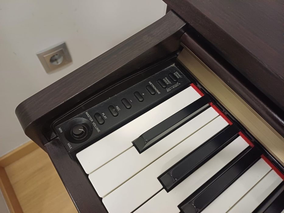 Piano Yamaha Clavinova CLP-320