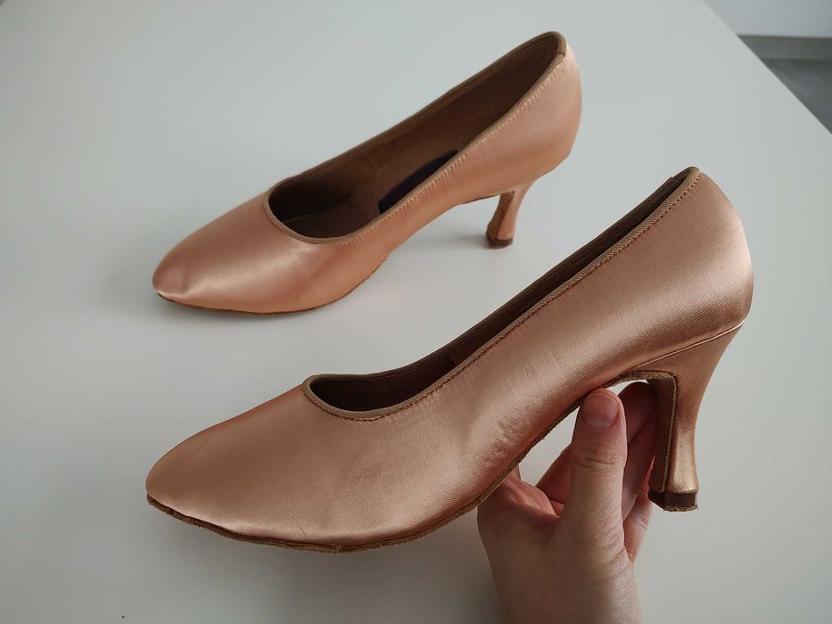 Obuwie taneczne taniec towarzyski buty standard