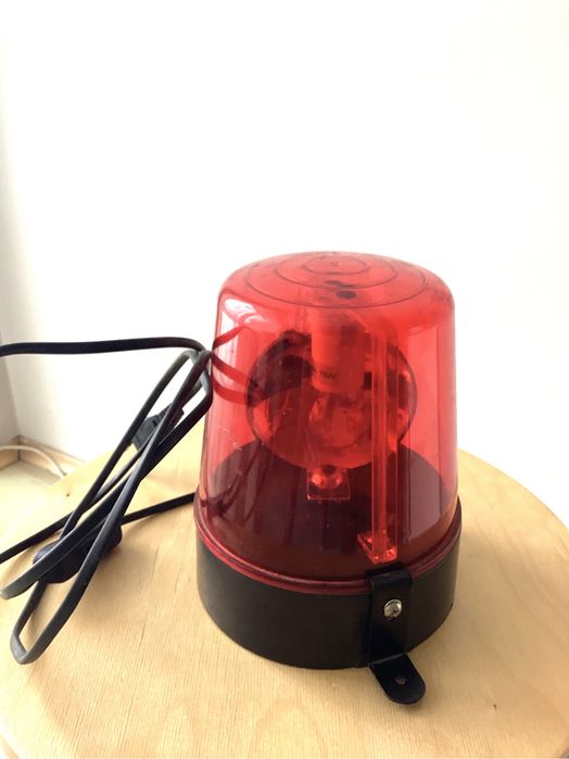 Lampa dyskotekowa migająca światłem czerwona