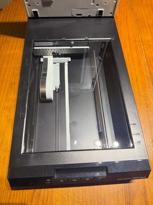 Scanner Epson v600 photo