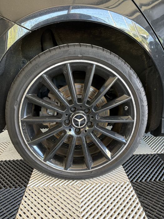 4 Jantes 19’’ AMG Mercedes originais com Pneus 225/40R19