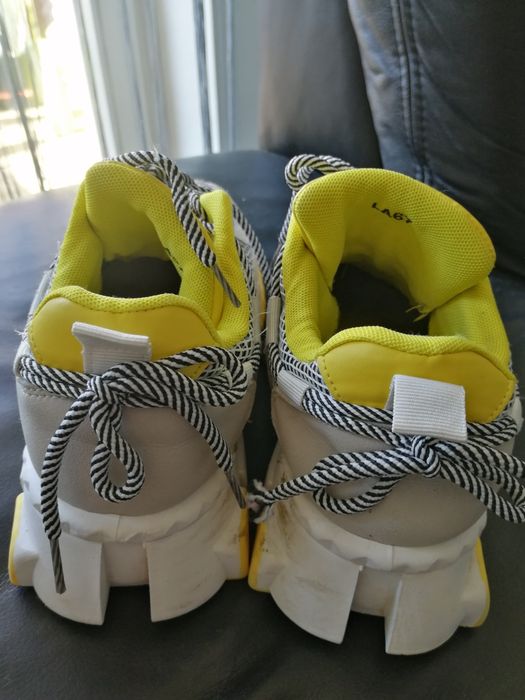 Buty fajne rozm39