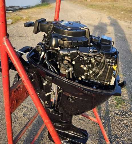 Tohatsu MFS 9,9cv com 3 anos garantia (19 horas utilização)