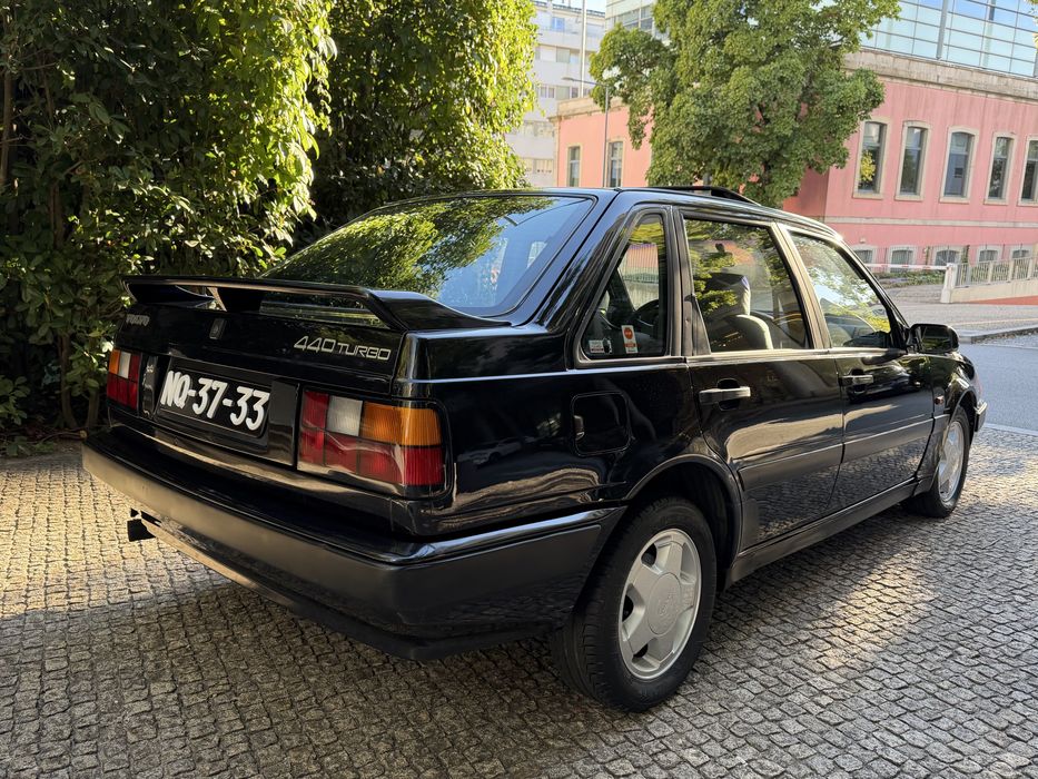 Vendo Volvo 440 Turbo 1700cc  de 1990 121milkm