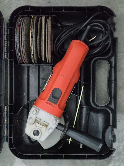 Rebarbadora BLACK & DECKER