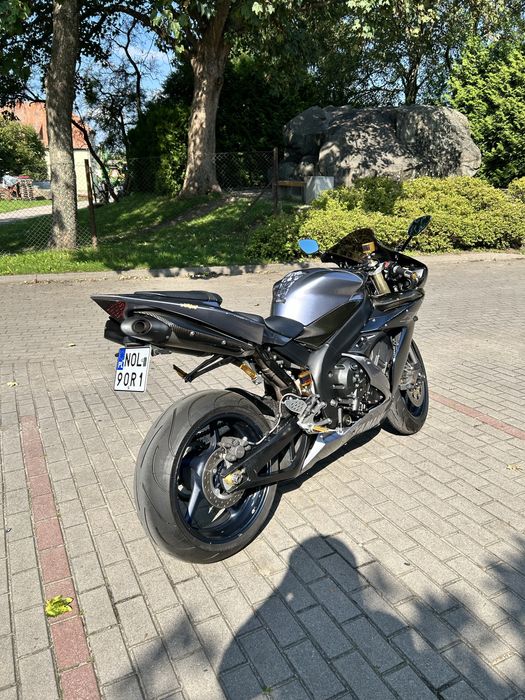 Yamaha R1 RN12 2005 – 19 tys. km, dodatki Rizoma + Power Commander 5