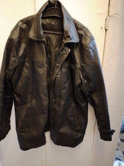 Кожаная куртка , размер 50 - 52..