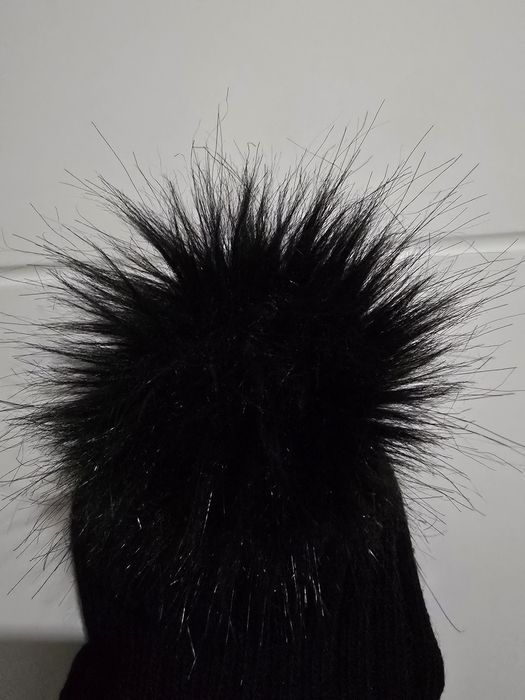 Czapka dziecięca  z bimbołem 3-5 lat