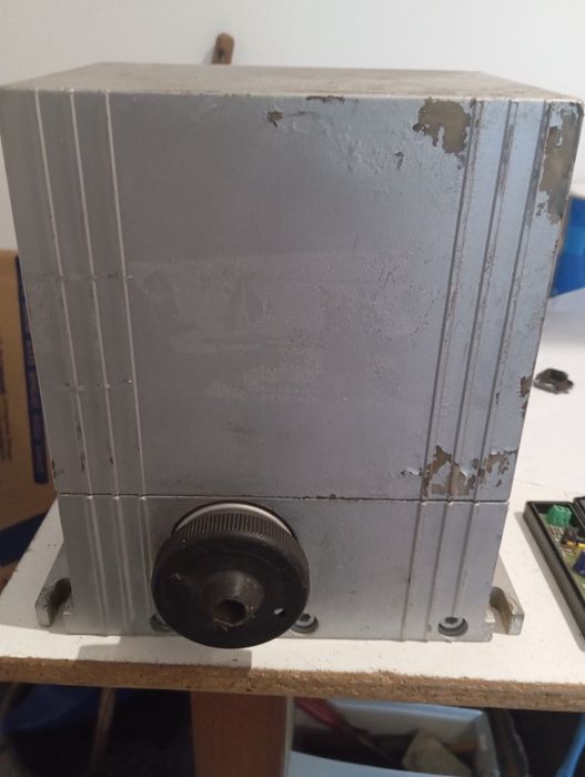 Vendo metor elétrico