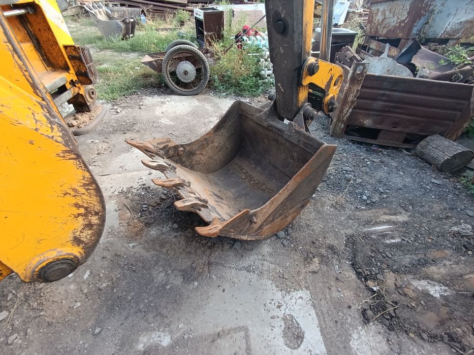 JCB 3CX екскаватор  - навантажувач limited edition до 60 річчя марки