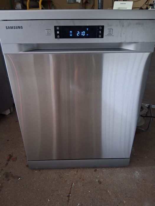 Máquina de lavar loiça Samsung