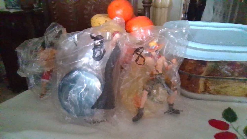 One Piece Styling Marine Ford figures- 3 peças - Ace, Luffy & Shanks