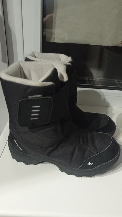 Ботинки зимние женские