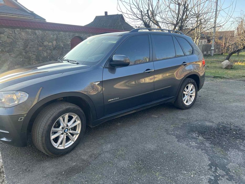 BMW x5e70 40d 306л.с