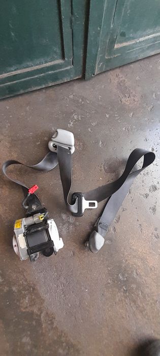 Cinto segurança Mitsubishi pajero