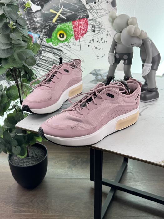 Кросівки Nike Air Max Dia 42.5 розмір Е15477