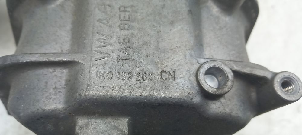 Apoio do motor SKODA Octavia II Break (1Z5)